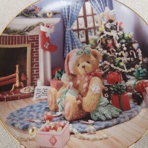Happy Holidays, Friend A Treasury of Cherished Teddies Plate Collection